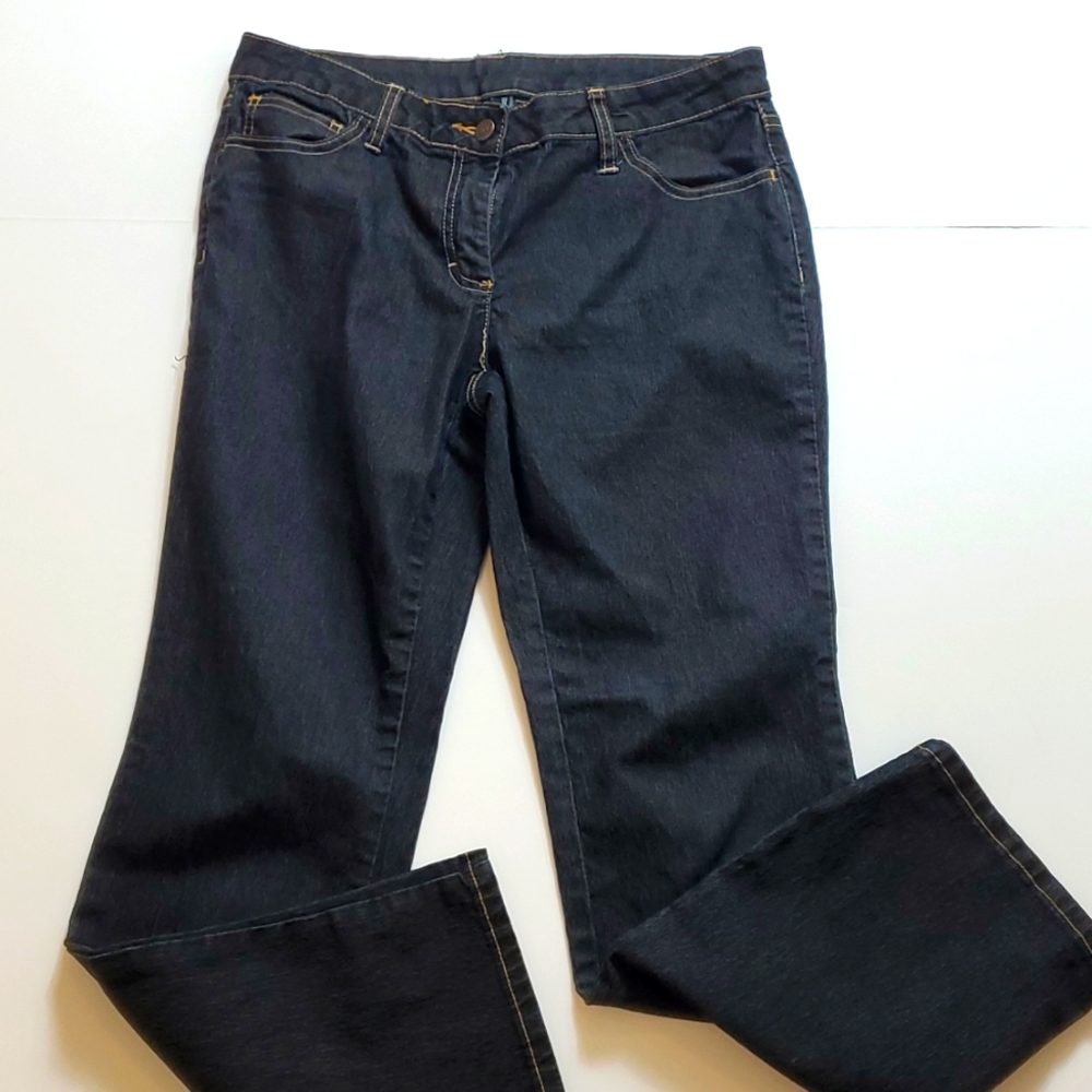 Bisou Bisou size 8 petite dark blue boot cut jeans